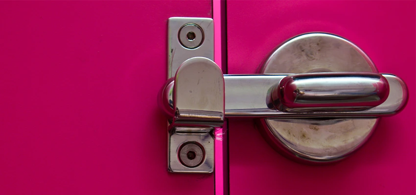 Childproof Gate Lock in Las Flores, California