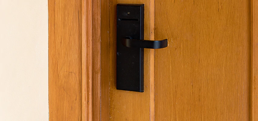 Home Security And Alarm Monitoring in Las Flores, California