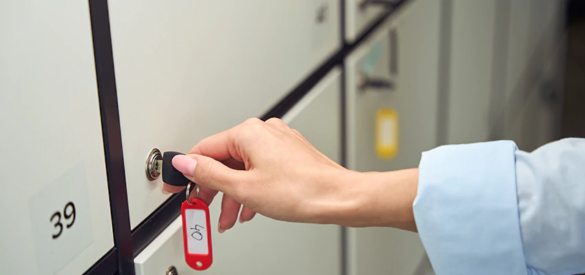 Upgrading File Cabinet Locks in Las Flores, California