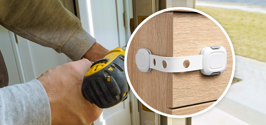 Childproof Sliding Door Locks in Las Flores, CA