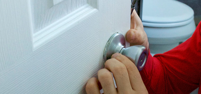 Vintage Door Knob Replacement in Las Flores, CA